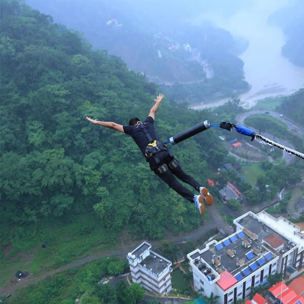 Rishikesh freestyle bungee jumping