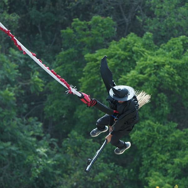 Rishikesh freestyle bungee jumping costumes